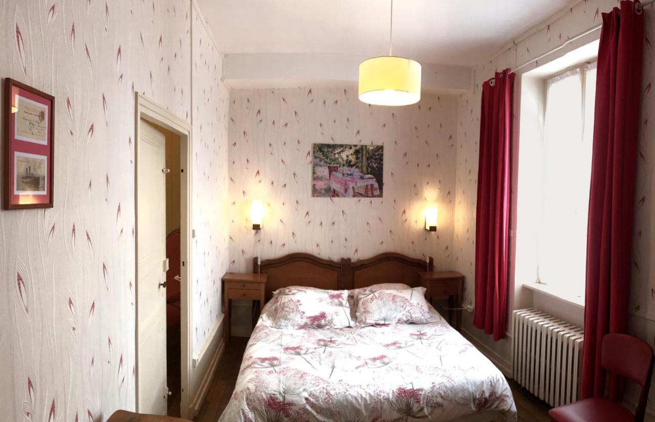 Chambres D'Hotes La Distillerie B&B Saint-Germain-du-Bois Bagian luar foto